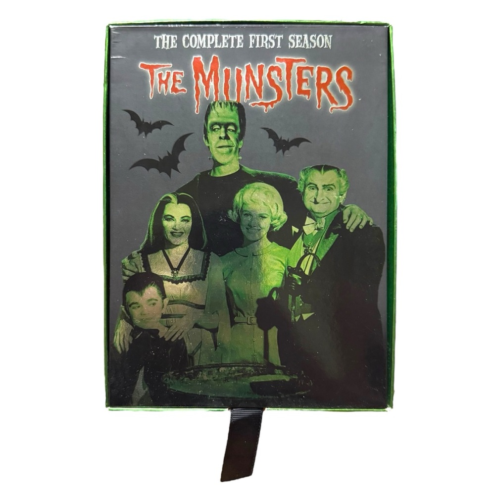 The Munsters - The Complete First Season 1 (DVD, 3-Disc Set)